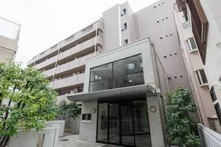 ルミエール祐天寺【3階】の外観