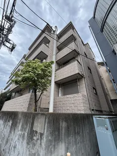 アサックスレジデンス千駄ヶ谷【1階】の外観