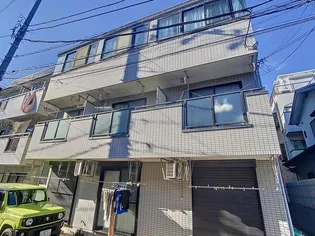 カーサミラの画像