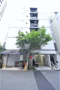 ロイヤルメゾン西天満【6階】の外観