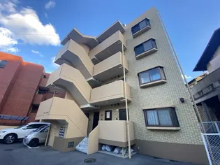 グレース古江の画像