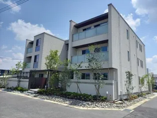 シャーメゾン鏡新開の画像