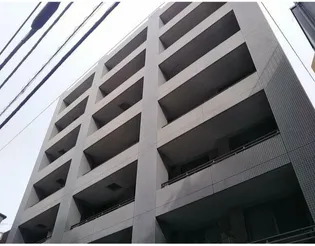 東京都新宿区若葉2【マンション】の外観