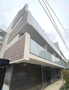 東京都新宿区富久町【マンション】の外観
