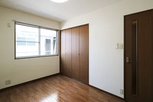 ランプロン【1階】の内装