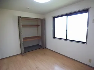 ハイカムール林【2階】の居間