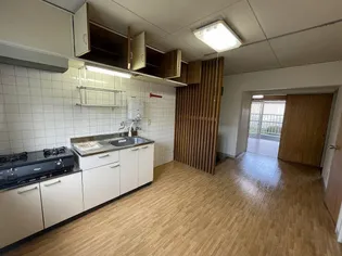 宮西コーポ【1階】の居間