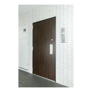 ソナーレ横浜【7階】の玄関