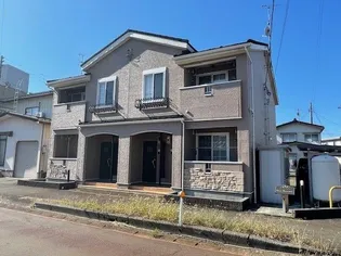 新潟県長岡市大島本町5【アパート】の外観