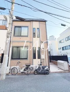 アーバンプレイス西新宿5丁目【2階】の外観