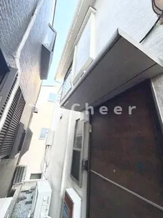 東京都新宿区四谷坂町【アパート】の外観