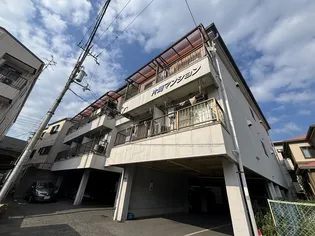 片岡マンション【3階】の外観