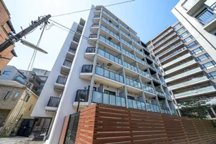 東京都新宿区山吹町【マンション】の外観