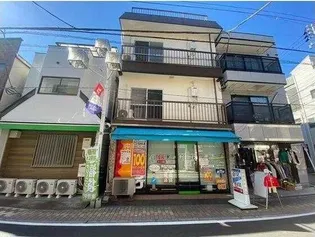 青葉マンション【1階】の外観