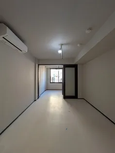 東京都新宿区高田馬場4【マンション】の外観