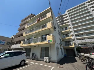 ブルーベル北17【3階】の外観