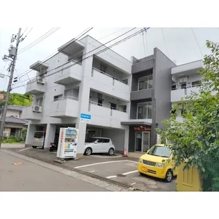 リトルシャトー (S)【1階】の外観