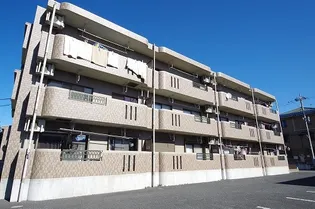 ファミーユA棟の画像