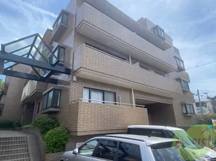 ロイヤルヒルズ台原1【2階】の外観