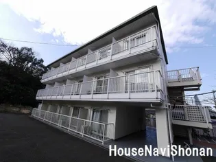 エステートピア湘南【2階】の外観