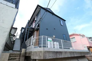 メローペ【2階】の外観