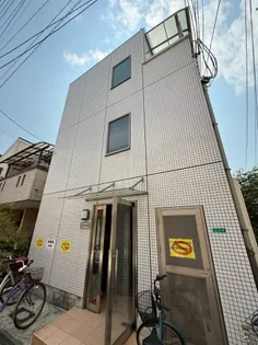 ヴィラ安立【2階】の外観