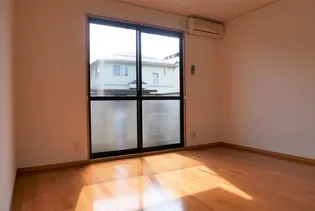 bright-town【2階】の居間