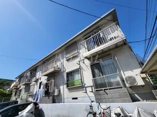 ルミエール湘南【2階】の外観