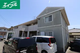 ファミール楽市II【2階】の外観