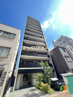 ドゥーエ入谷III【3階】の外観