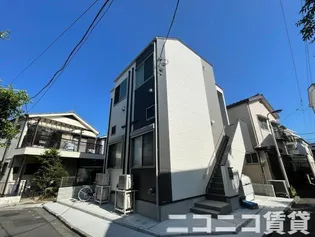 東京都北区志茂1【アパート】の外観