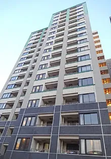 東京都新宿区箪笥町【マンション】の外観