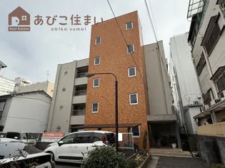 ウエキマンション【1階】の外観