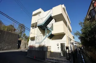 エルシオンII【1階】の外観