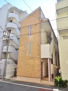 ラフォーネ目黒【2階】の外観