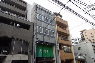 青柳屋ビル【3階】の外観