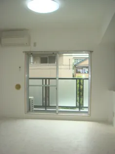 サンライズ市川【2階】の居間