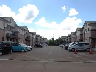 緑風館 D棟【1階】の外観