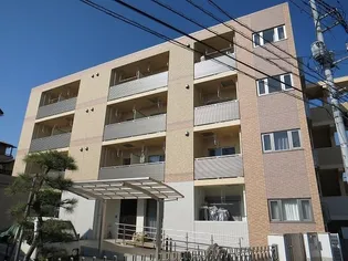 ラ プワールの画像