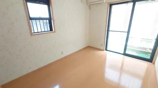 プルメリア【1階】の居間