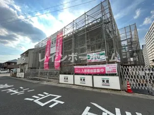 埼玉県坂戸市関間4【マンション】の外観