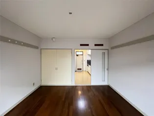 メゾン大森【1階】の居間