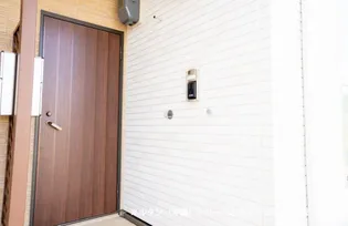 すずらん【1階】の玄関