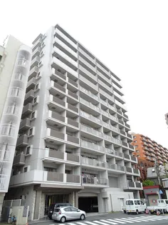 東京都港区三田5【マンション】の外観