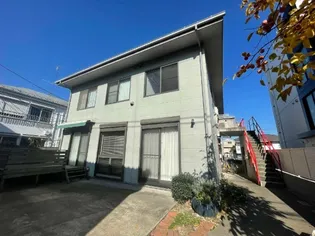 F-プラス【2階】の外観