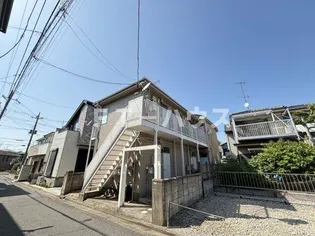 アップルハウス【2階】の外観