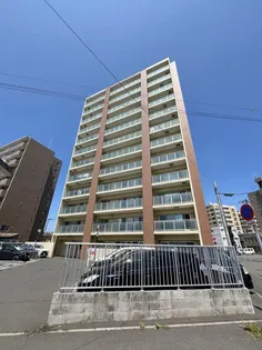 グラティア平岸の画像