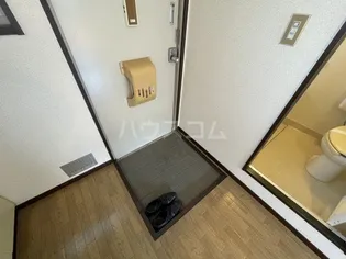 はるはな2【1階】の玄関