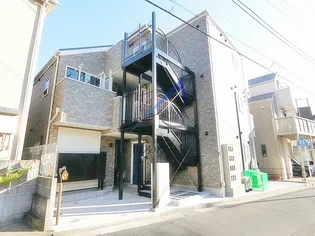 ハーミットクラブハウスヴァンキャトル鶴見【1階】の外観