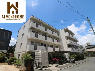 ラ・ヴェスパ(La Vespa)【4階】の外観